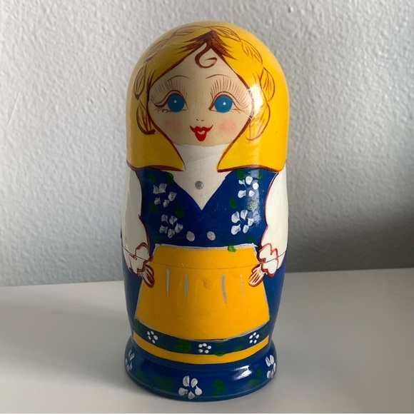 Hand-Painted Russian Nesting Dolls Matryoshka Stacking 6" Tall set of 6 yellow - Picture 5 of 15